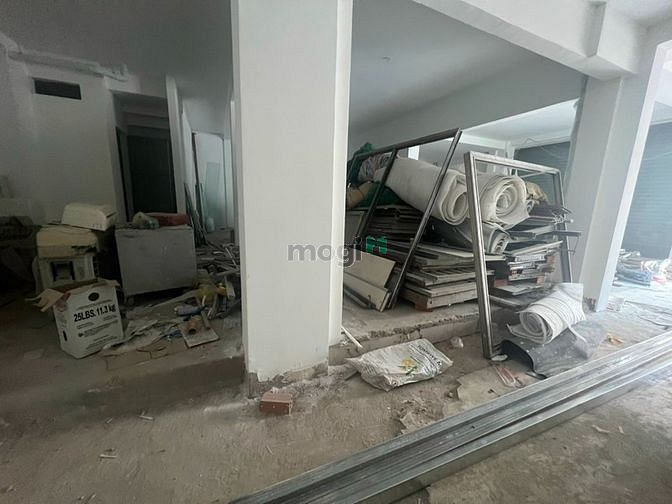 Hình ảnh Nhà NC MT Lê Thánh Tôn, Q.1, DTSD 1500m2