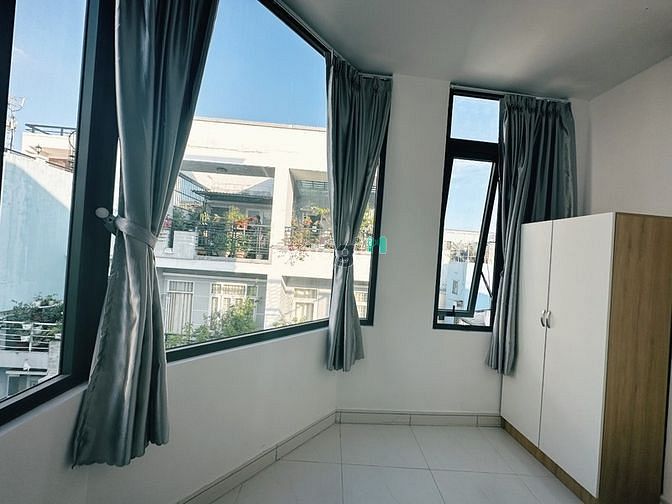 Hình ảnh Mb6623 nạp rút nhanh chóng mới xây có cửa sổ và bếp gần Công viên Lê Thị Riêng