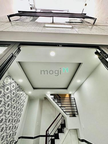 Hình ảnh Nhà 3 Tấm 2/Bạch Đằng P15, $ 2,5Tỷ/45m2, 3PN 2WC