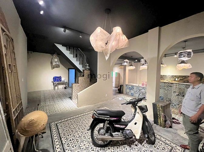 Hình ảnh Cho thuê nhà mặt tiền đường Cô Bắc