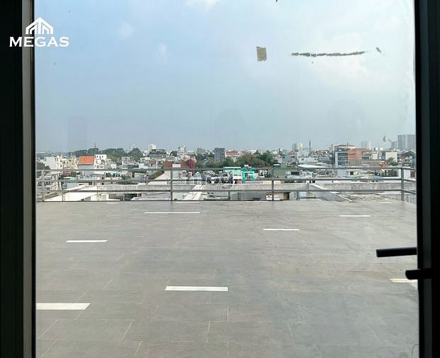 Hình ảnh Chung cư mini ban công với hồ bơi sân thượng