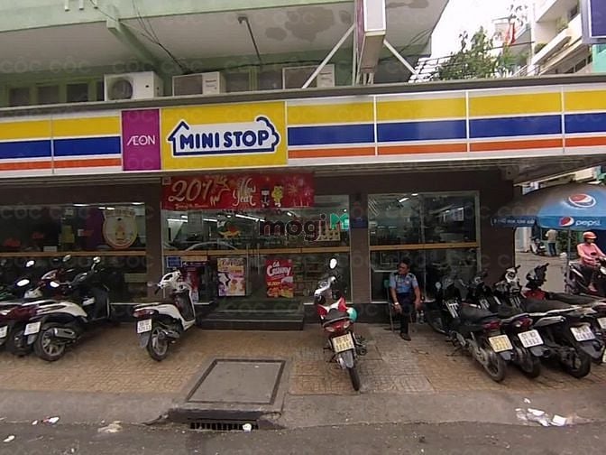 Hình ảnh Phòng đầy đủ nội thất bancon - gần Nowzone Quận 1