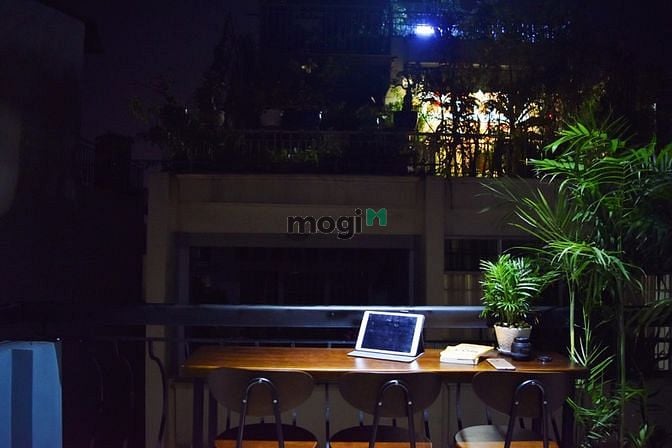 Hình ảnh Phòng đầy đủ nội thất bancon - gần Nowzone Quận 1