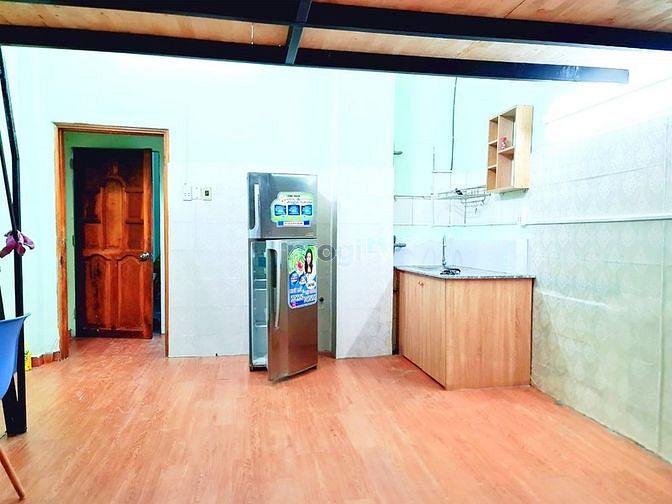 Hình ảnh TRUNG TÂM QUẬN 11-Phòng có gác full nội thất + máy giặt riêng