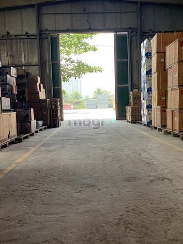 Hình ảnh Cho thuê kho ngay tại trung tâm TP HCM - 85k/m2/tháng