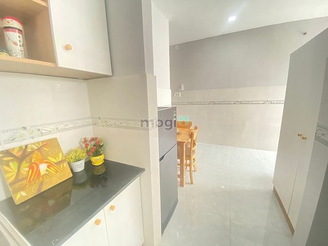 Hình ảnh CHDV 1 phòng ngủ, tách bếp, sát cầu Nguyễn Văn Cừ