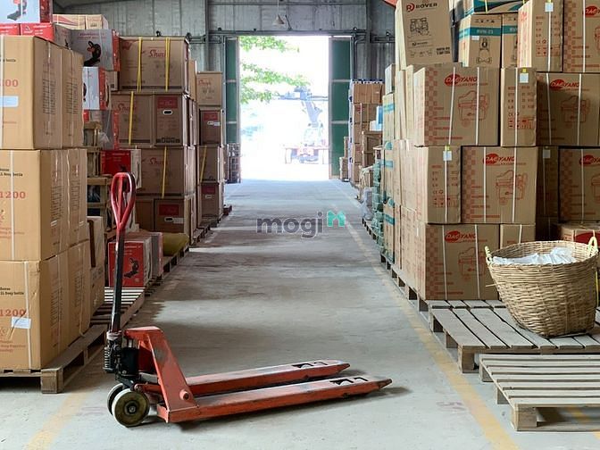 Hình ảnh Cho thuê kho ngay tại trung tâm TP HCM - 85k/m2/tháng