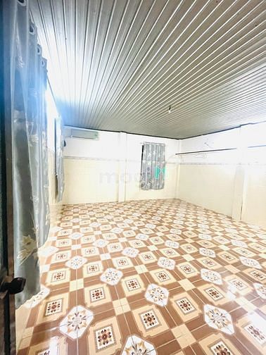 Hình ảnh nhà trống nguyên căn 1 trệt 1 lầu
