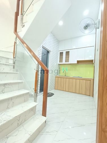 Hình ảnh Bán nhà Đẹp Thống nhất, Gò Vấp, 2 tầng Dt 20m2 chỉ nhỉnh 3 tỷ TL.