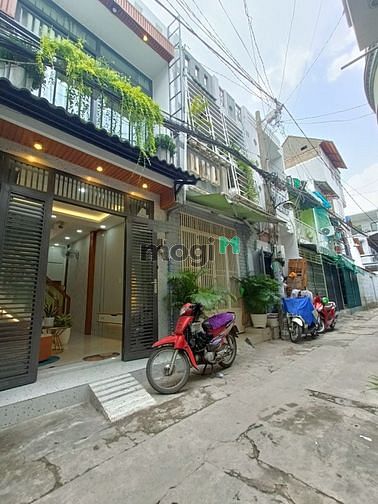 Hình ảnh Bán nhà Đẹp Thống nhất, Gò Vấp, 2 tầng Dt 20m2 chỉ nhỉnh 3 tỷ TL.