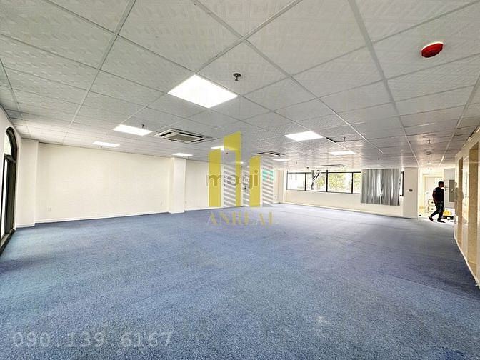 Hình ảnh Cho Thuê Sàn Văn Phòng 65-180m2 Thiết Kế Chuẩn Hiện Đại Gần Trần Não