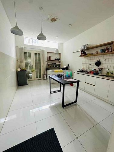 Hình ảnh CHDV Quận 10 - 7 Phòng Ngủ, 7 WC cho thuê RẺ