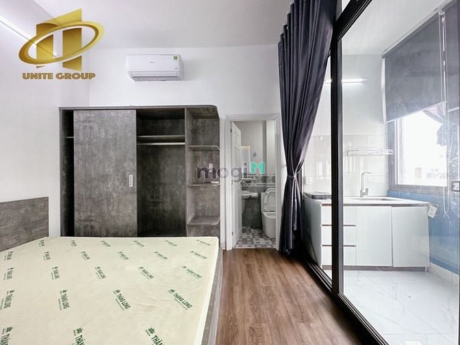 Hình ảnh Căn 1PN- full NT - có cửa sổ rộng- bếp tách riêng gần sân bay