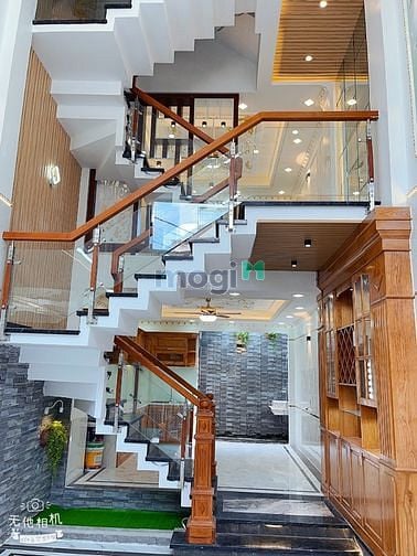Hình ảnh Nhà mới xây NTCC,hiện đại (4x15,5) HXH đường 29 Tên Lửa