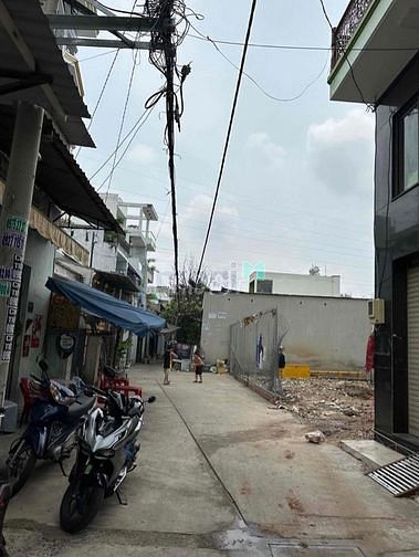 Hình ảnh Bán lô đất thổ cư hẻm xe hơi khu Vip Trần Tấn P.TSN Tân Phú