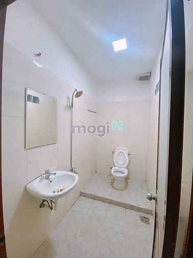 Hình ảnh CHDV Full NT - gần chợ Phạm Thế Hiển Q8 - cầu Chánh Hưng