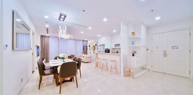 Hình ảnh 2PN Vinhomes Golden River Ba Son 74m2 NT sang trọng view thoáng