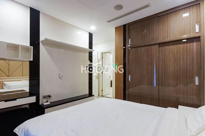 Hình ảnh Cho thuê 2PN view Bitexco 22tr có bồn tắm Vinhomes Bason