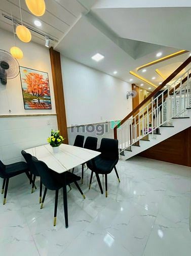 Hình ảnh Cho thuê nhà mới đẹp MT Rạch Bùng Binh, Q3