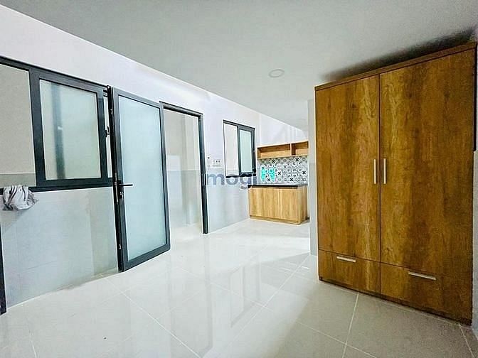 Hình ảnh Cho thuê CHDV giá rẻ có gác ngay sân bay 30m2