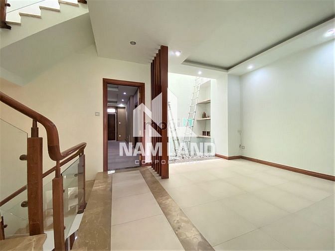 Hình ảnh Cho Thuê Biệt Thự Quận 2 Số A30 Nguyễn Hoàng  Làm Văn Phòng + Ở