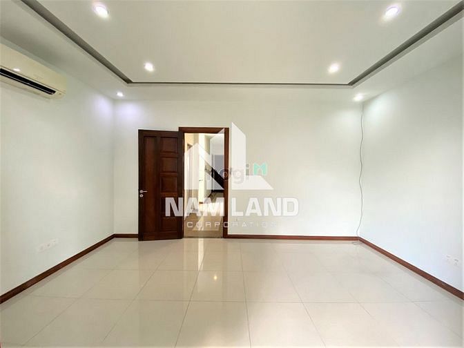 Hình ảnh Cho Thuê Biệt Thự Quận 2 Số A30 Nguyễn Hoàng  Làm Văn Phòng + Ở