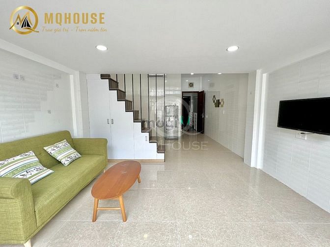 Hình ảnh Cho thuê Duplex full kính, cửa sổ 40m2 thiết kế đẹp gần sân bay