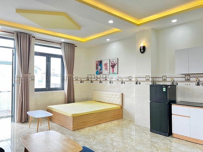Hình ảnh Ban công lớn phòng rộng 30m2 ngay ĐH Mở