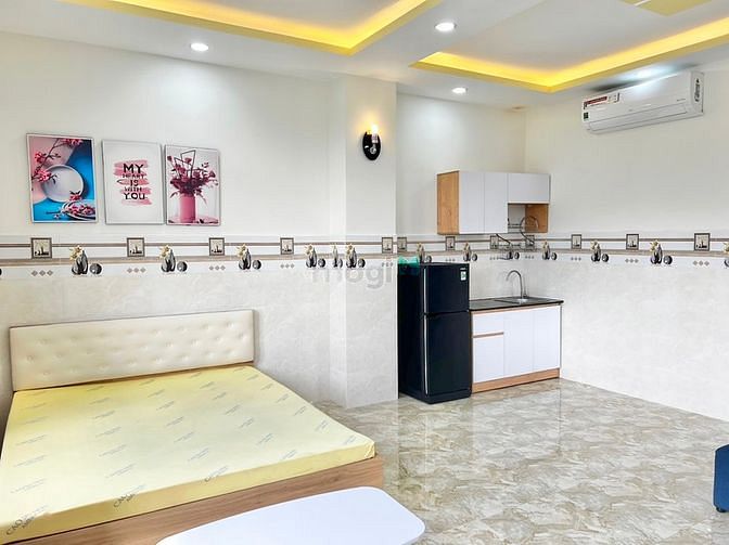 Hình ảnh Ban công lớn phòng rộng 30m2 ngay ĐH Mở