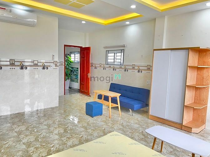 Hình ảnh Ban công lớn phòng rộng 30m2 ngay ĐH Mở