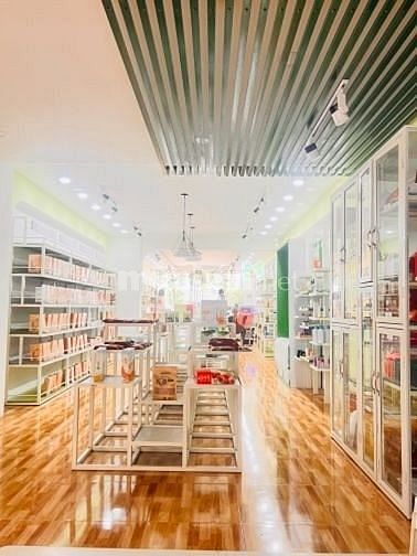 Hình ảnh Mặt Tiền Kinh Doanh Trần Bình Trọng 5*20M Bình Thạnh
