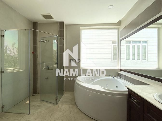 Hình ảnh BIỆT THỰ 500m2 Hầm 3 Lầu Phòng Lớn Cho thuê Làm Văn Phòng _Ở Gia Đình
