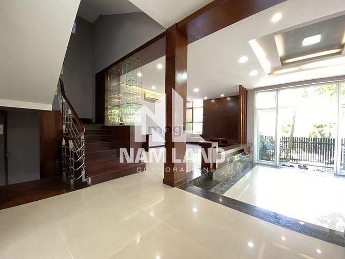 Hình ảnh BIỆT THỰ 500m2 Hầm 3 Lầu Phòng Lớn Cho thuê Làm Văn Phòng _Ở Gia Đình