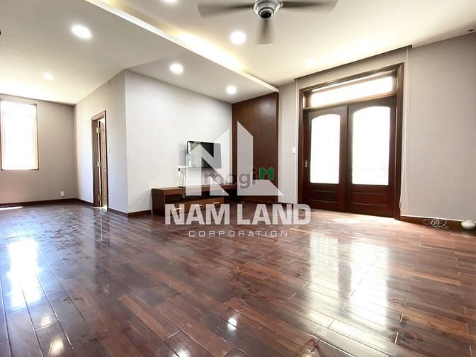 Hình ảnh BIỆT THỰ 500m2 Hầm 3 Lầu Phòng Lớn Cho thuê Làm Văn Phòng _Ở Gia Đình