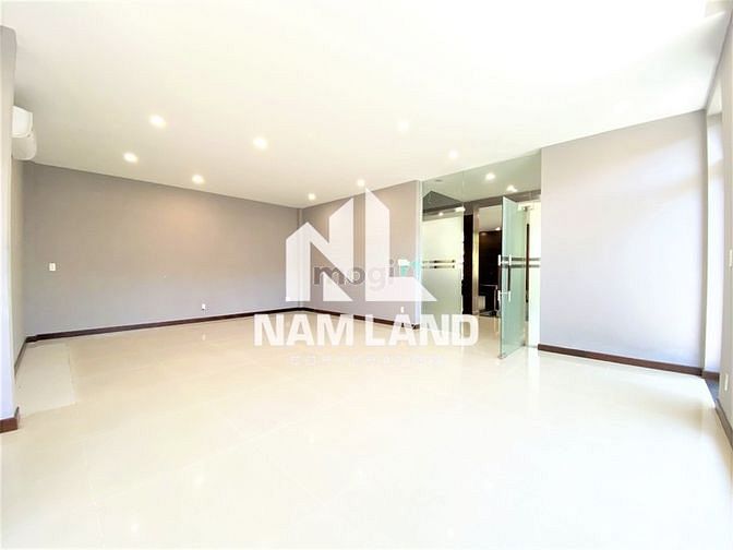Hình ảnh BIỆT THỰ 500m2 Hầm 3 Lầu Phòng Lớn Cho thuê Làm Văn Phòng _Ở Gia Đình