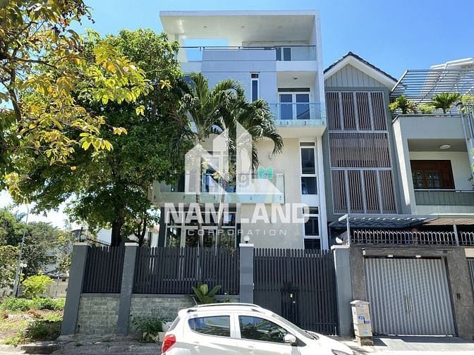 Hình ảnh BIỆT THỰ 500m2 Hầm 3 Lầu Phòng Lớn Cho thuê Làm Văn Phòng _Ở Gia Đình