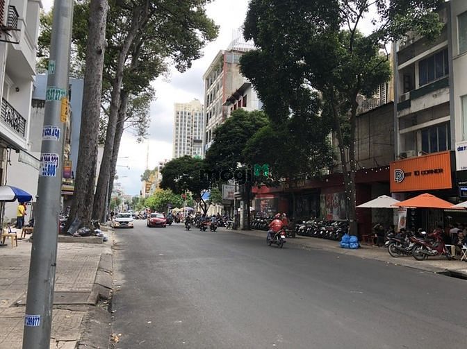 Hình ảnh Tòa nhà 5 tầng đường Cao Thắng p5 Q3 DT: 6x10m giá chỉ 37 tỷ