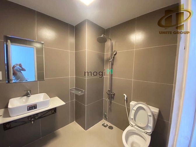 Hình ảnh Cho thuê  phòng có BAN Công Siêu Thoáng gần sân bay tân sơn nhất