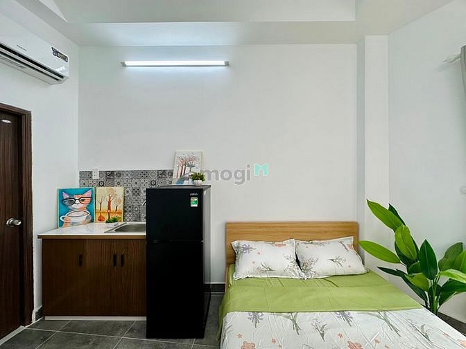Hình ảnh Căn Hộ Full Nội Thất Bancol Siêu Thoáng Mát Ngay Vincom Nguyễn Xí