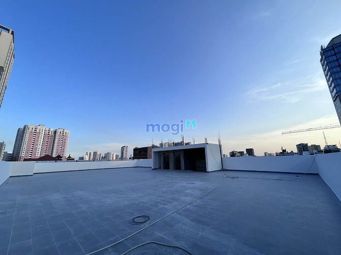 Hình ảnh Cho thuê sân thượng 500m2 quận 1