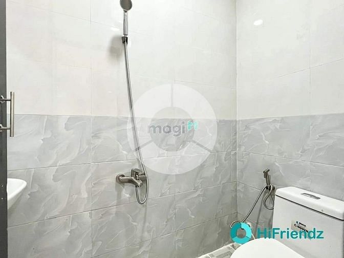 Hình ảnh CHDV mới xây full nội thất mới bancol lớn siêu thông thoáng