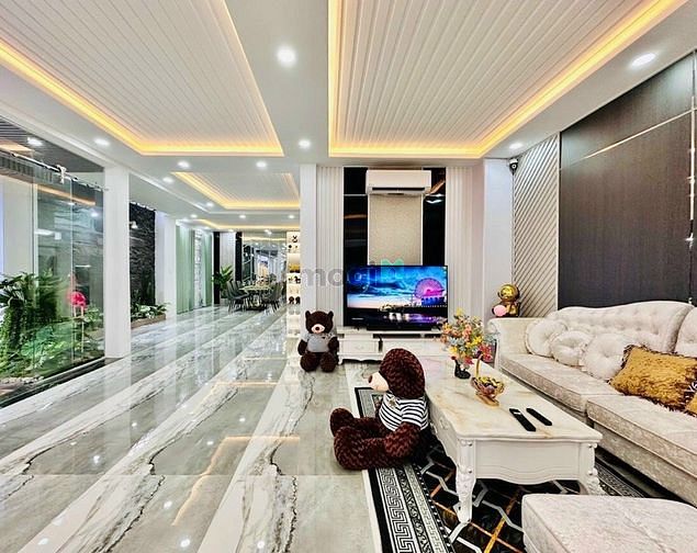 Hình ảnh Cho thuê nhà MT Võ Văn Tần, Q3, có thang máy, nội thất cao cấp