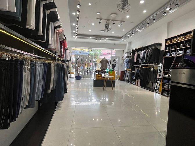 Hình ảnh Mặt tiền gần Vincom 6mét ngang trống suốt