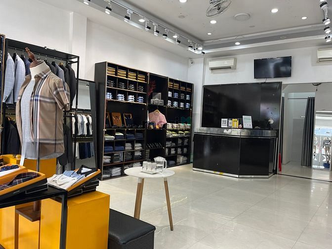 Hình ảnh Mặt tiền gần Vincom 6mét ngang trống suốt