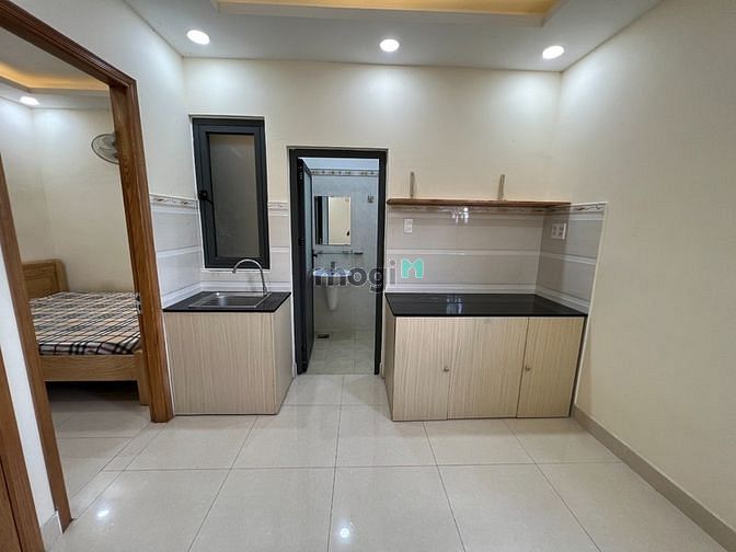 Hình ảnh CHDV ngay Bạch Đằng Sân Bay- 1PN/ Studio Full nội thất Cửa Sổ sáng