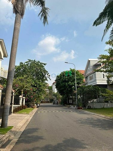 Hình ảnh Bán đất khu Compound Thảo Điền 2, DT 16*21m, DTCN 330m2, Giá 75 tỷ.