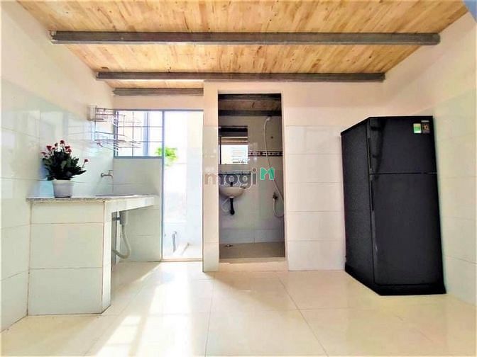 Hình ảnh Phòng trọ cao cấp có máy lạnh đường Cộng Hoà