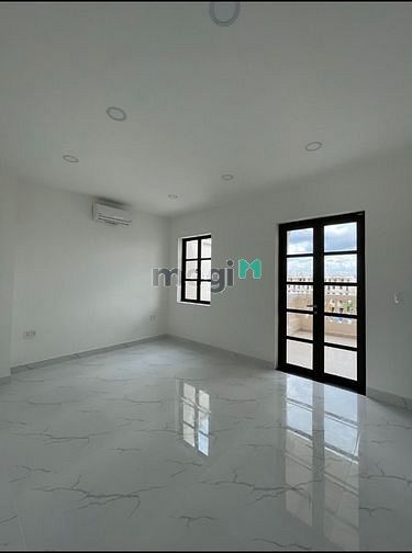 Hình ảnh Nhà 2 MT đường Đông Hồ, Tân Bình , DT 12x35