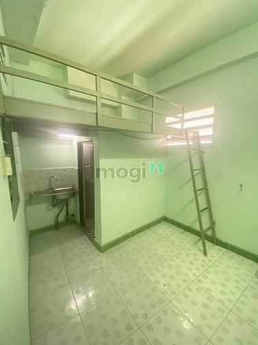 Hình ảnh Trống phòng có gác KV P13 Tân Bình