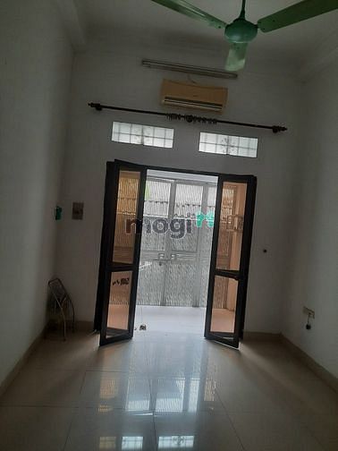 Hình ảnh Cho thuê nhà riêng Ngõ 89 Đương Lạc Long Quân